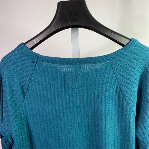 Teal Blue Waffle Knit Top, Raglan Sleeves, Tunic Length Soft & Cozy, Chaser, New - Picture 10 of 12